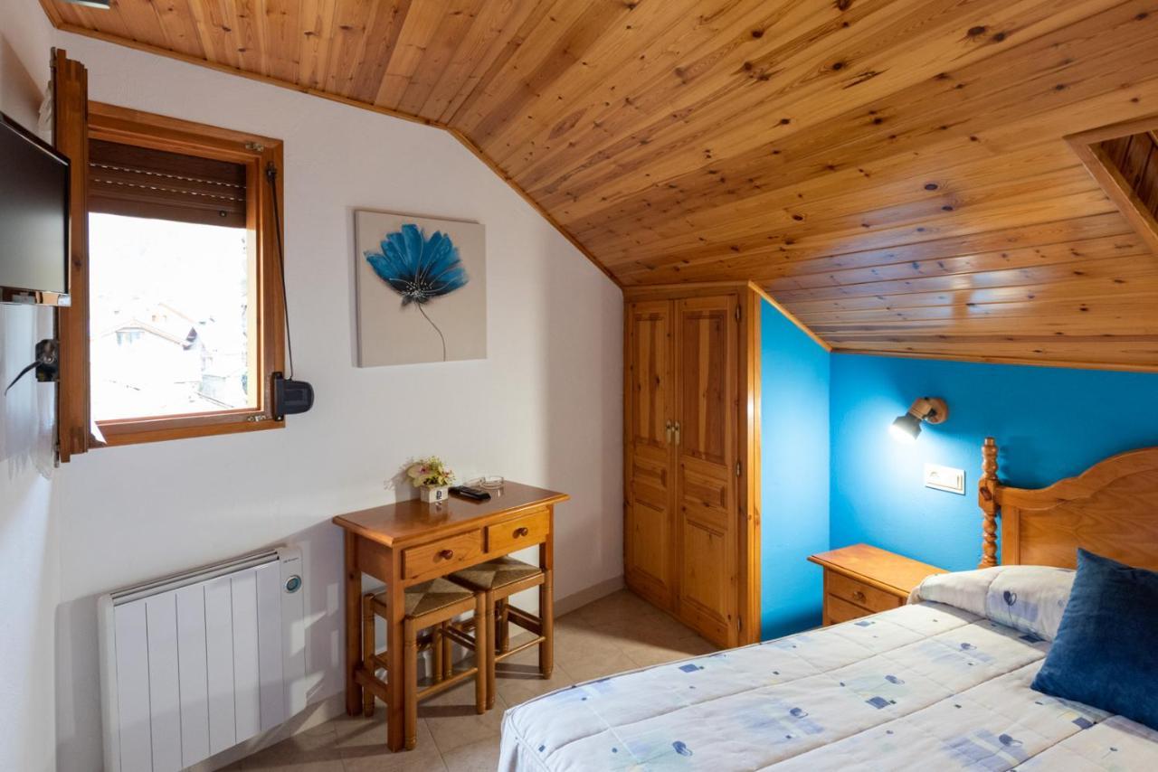 Casa Rural Besoli Areu Bagian luar foto