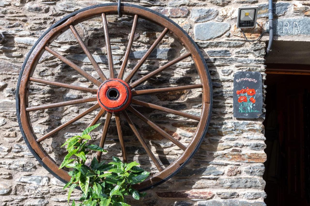 Casa Rural Besoli Areu Bagian luar foto